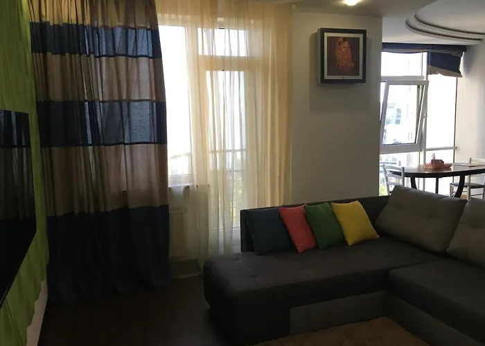 Sea View Apartment In Arcadia Gagarin Plato
